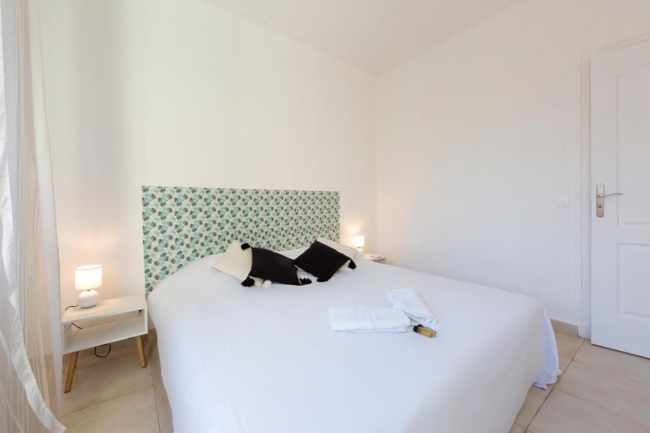 Robert Soleau Bright Design Flat Center Of Antibes Lägenhet Exteriör bild